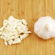 Was hilft gegen Knoblauchgeruch?