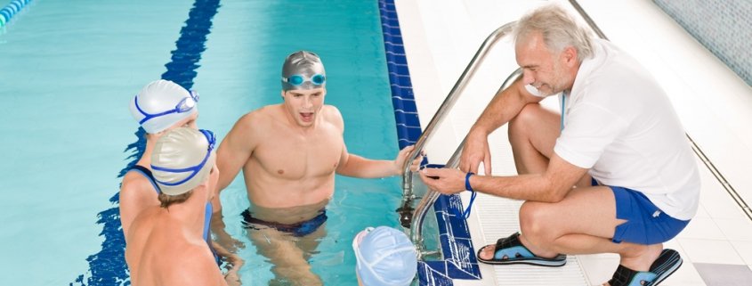 Sport bei Übergewicht – Aquatraining und Schwimmen