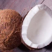 Kokosöl: die kosmetische Wunderwaffe