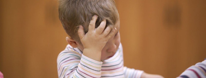 Kopfschmerzen treten bei Kindern immer häufiger auf
