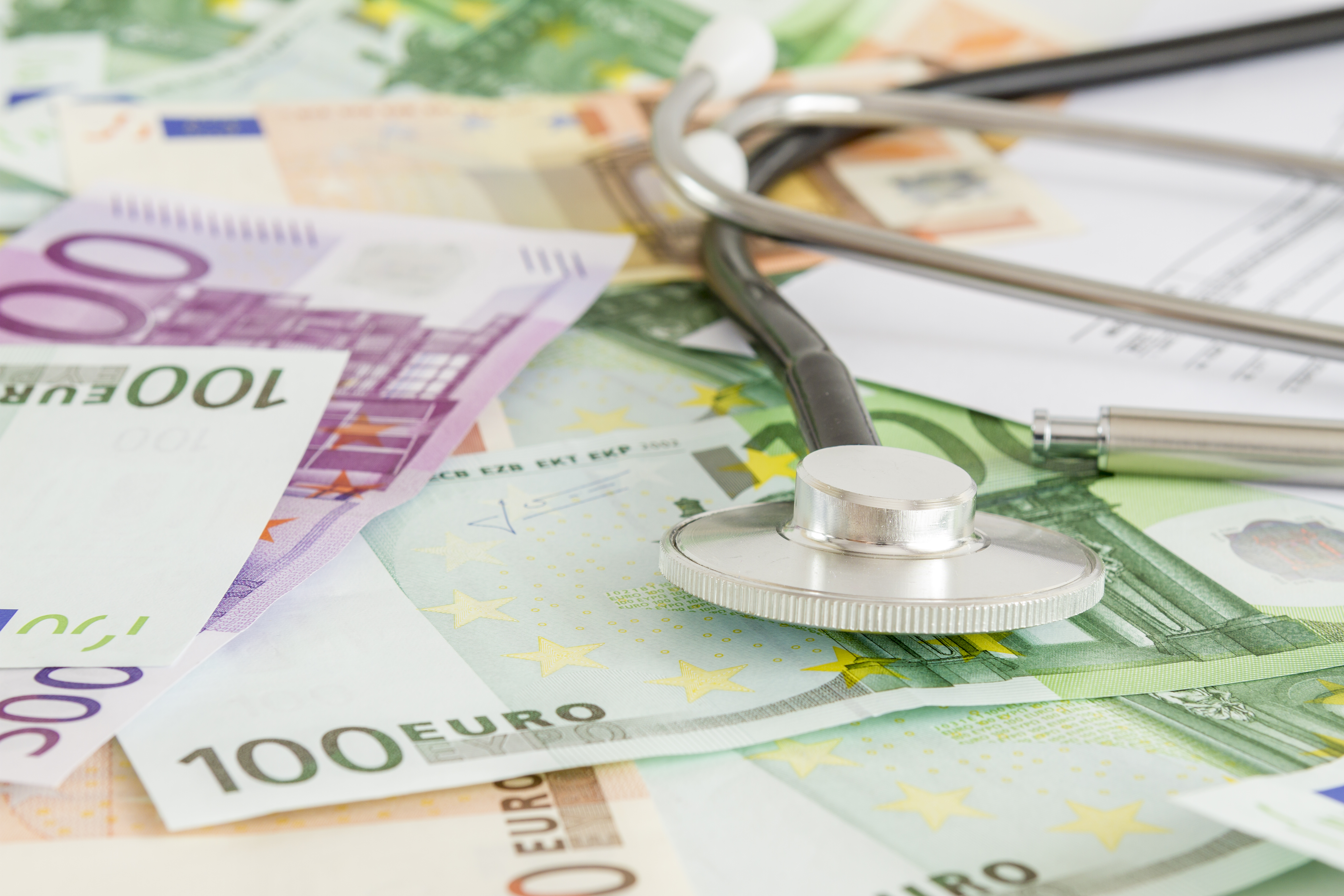 Personalkosten und Kosten für Entbindungen als Kostentreiber in Krankenhäusern