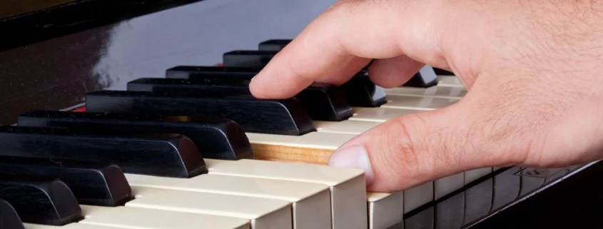 Klavierspielen im Kleinkindalter führt zu effizienterem Gehirn