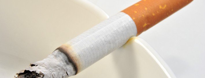 Rauchen lässt die Haut schneller altern - eine Zwillingsstudie