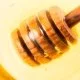 Wie viel Wahrheit steckt hinterm Honig-Mythos?